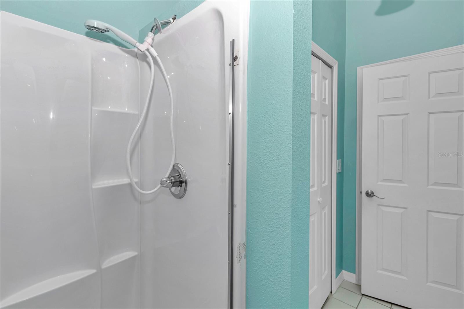 KINGS COVE UNIT 07 TR A-C - Residential