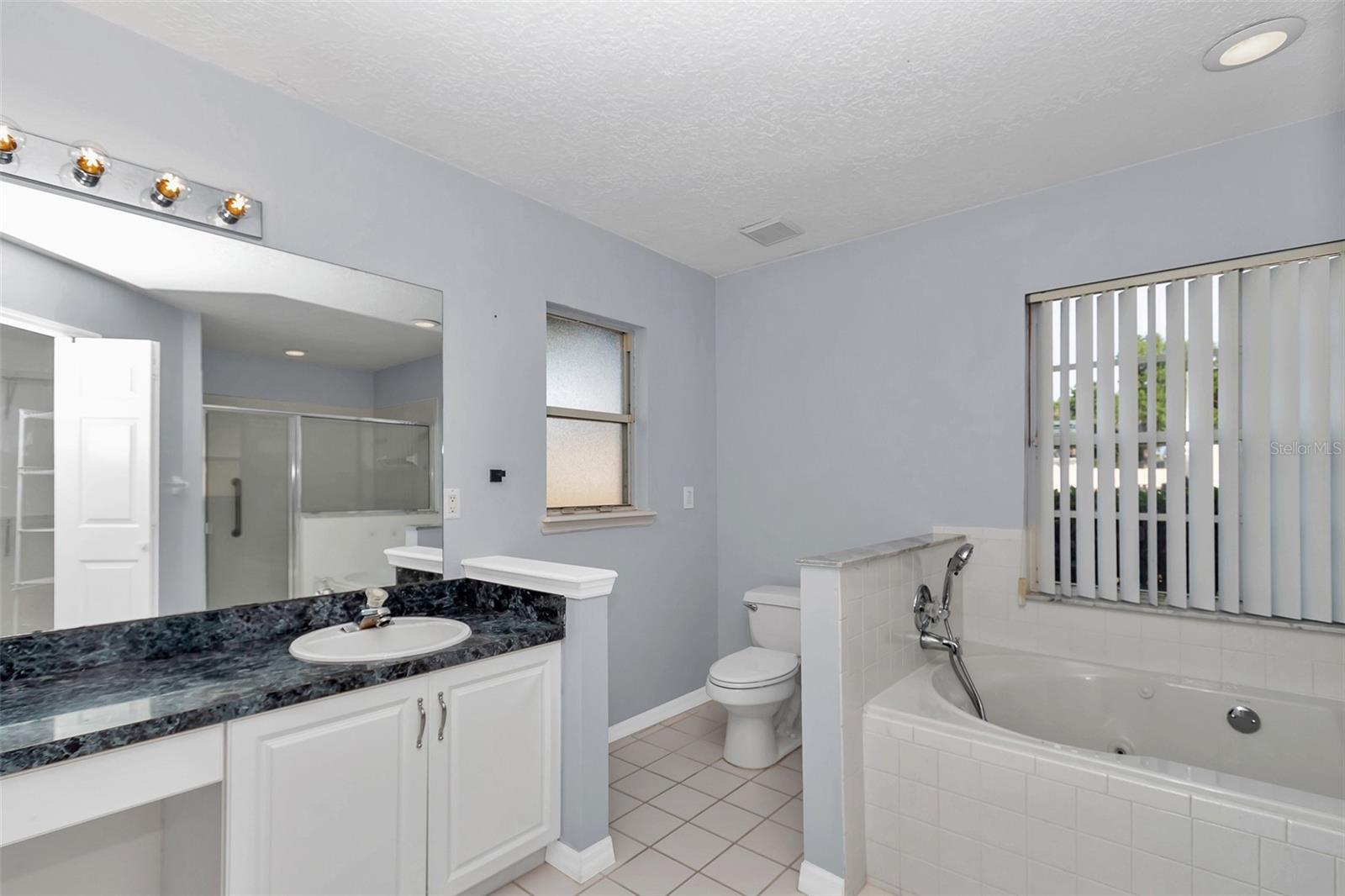 KINGS COVE UNIT 07 TR A-C - Residential