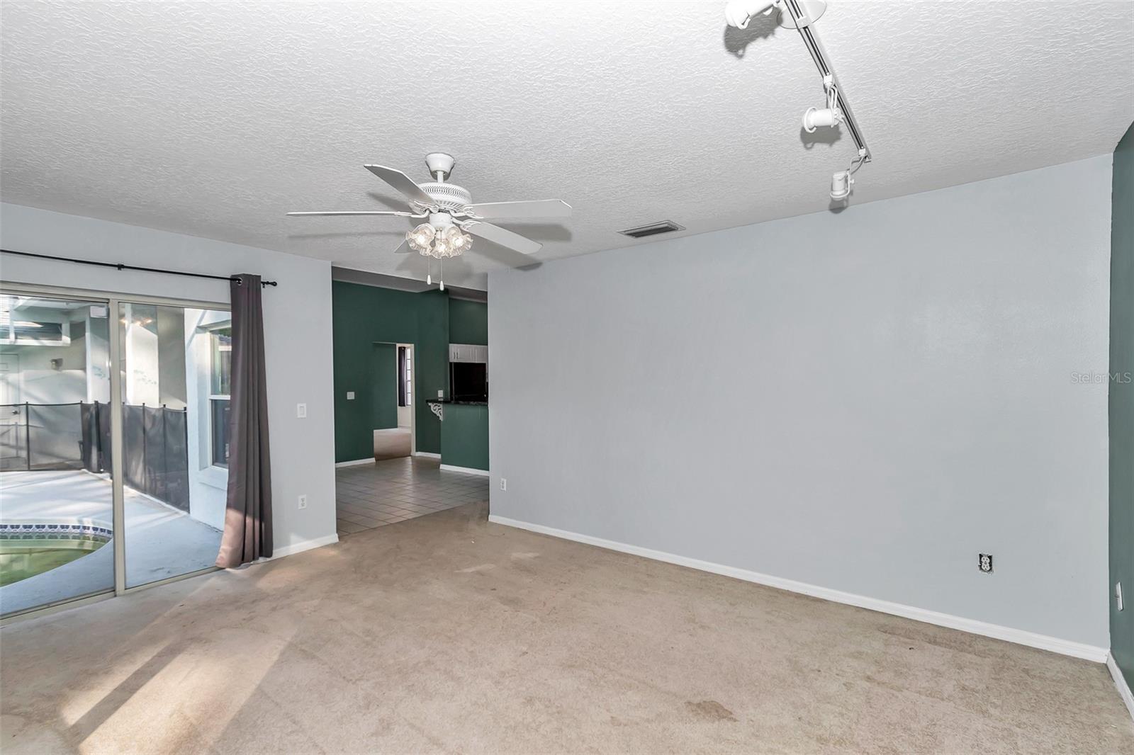 KINGS COVE UNIT 07 TR A-C - Residential