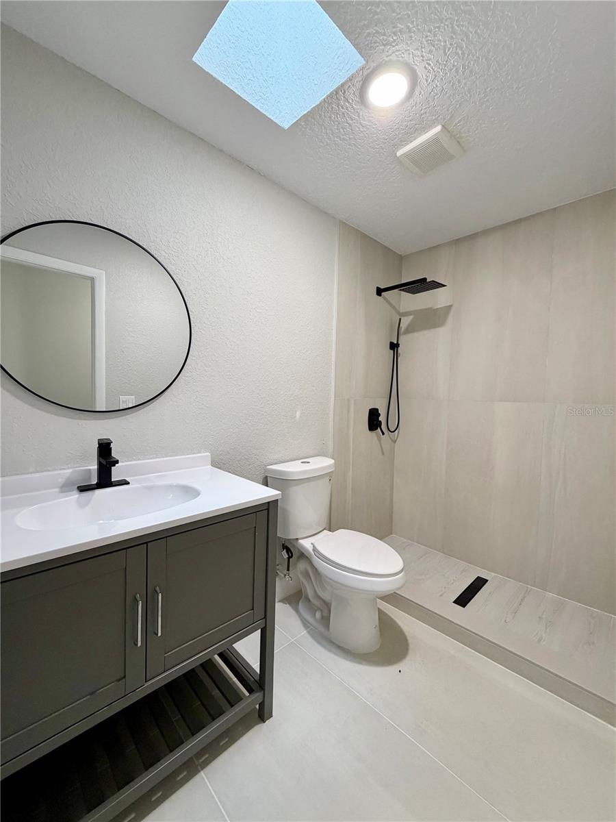 SPRING OAKS UNIT 4 - Residential