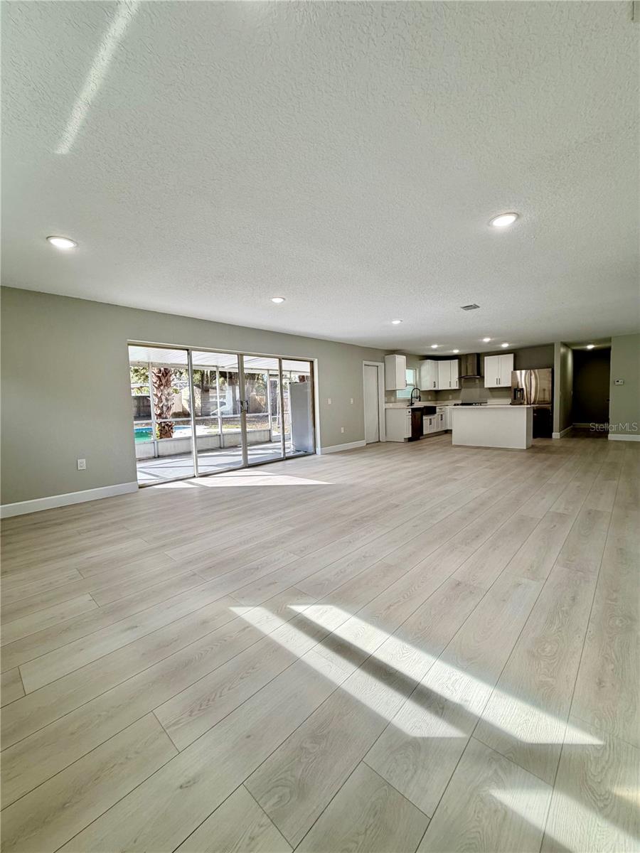 SPRING OAKS UNIT 4 - Residential