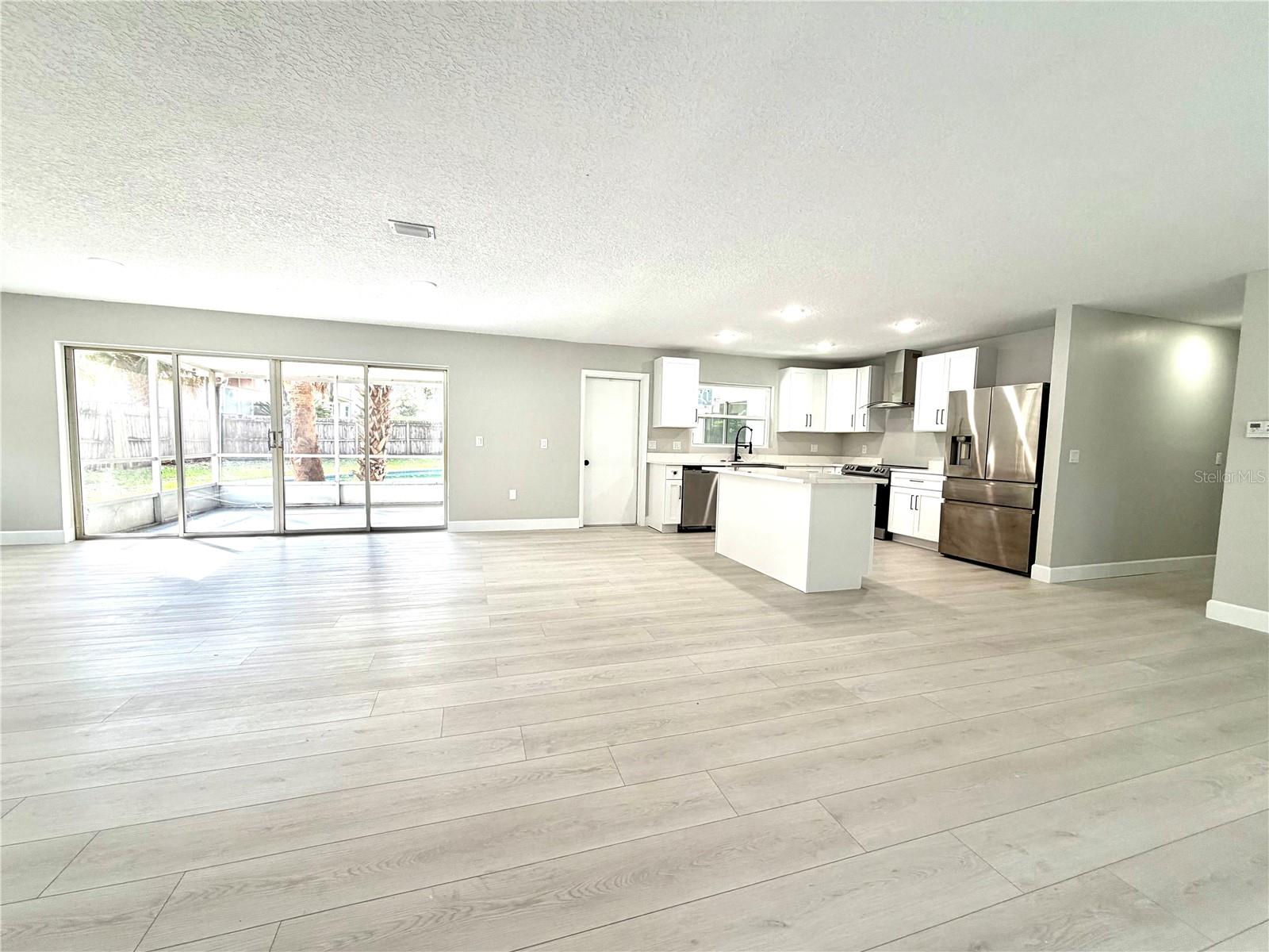 SPRING OAKS UNIT 4 - Residential