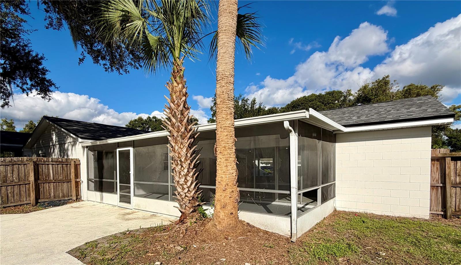 SPRING OAKS UNIT 4 - Residential