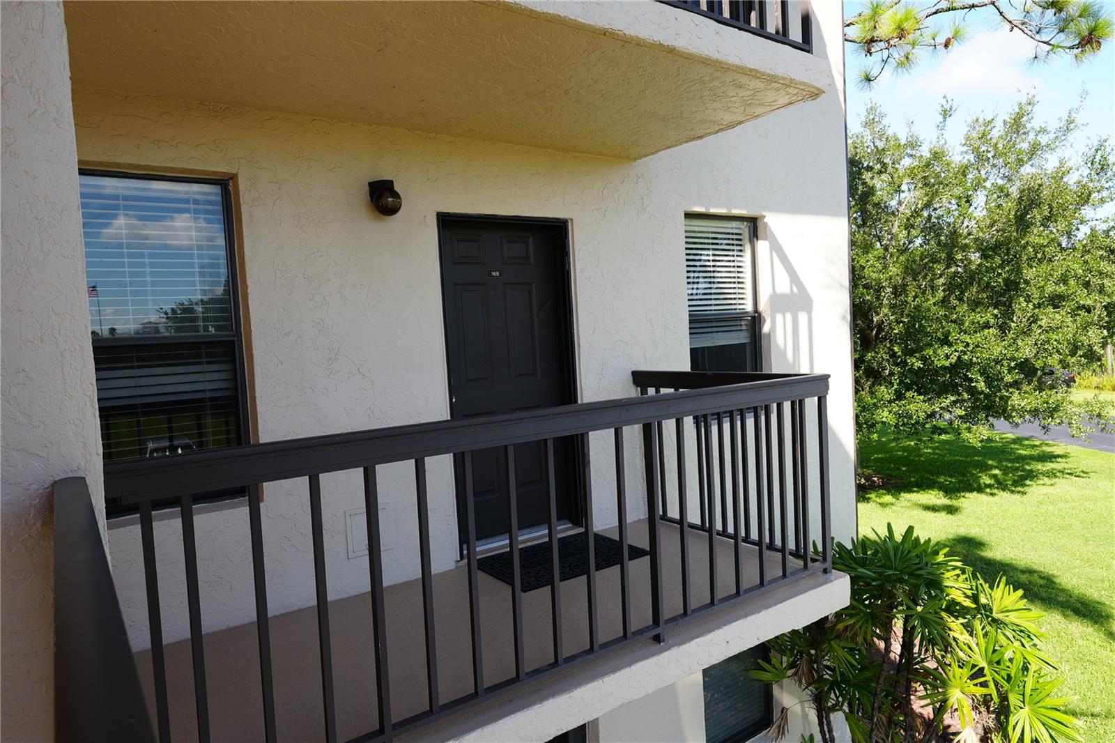 SANDHILL PINES BLDG 01 - Residential
