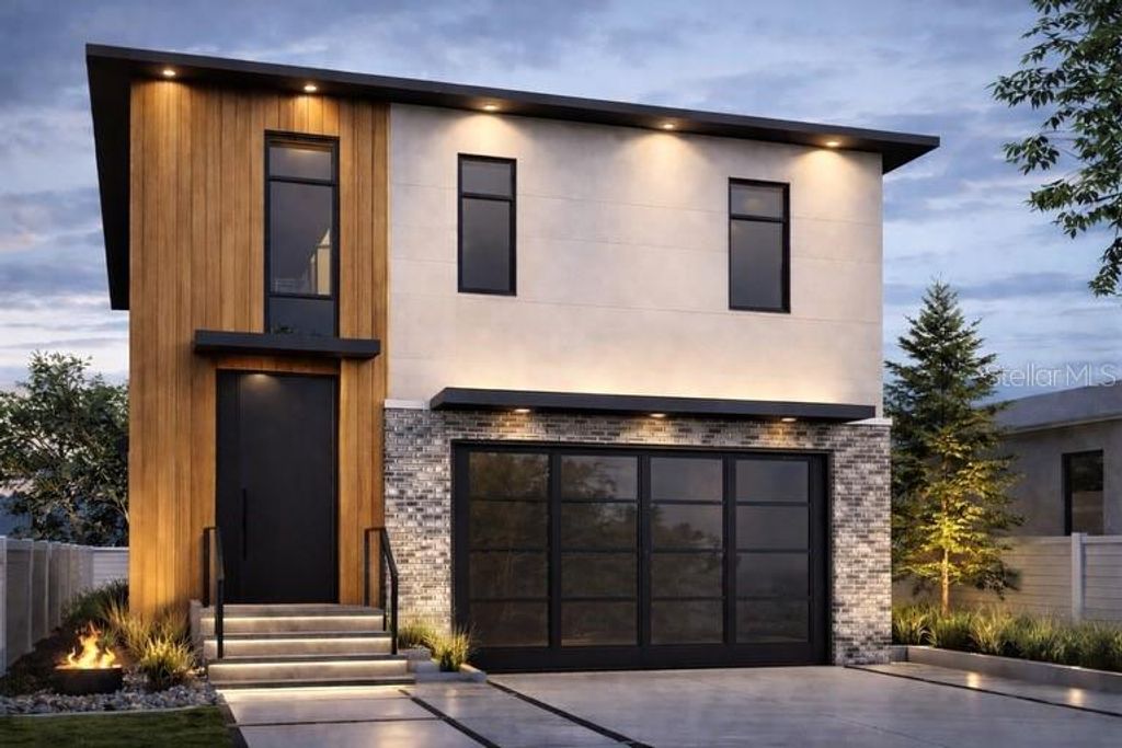 Photo of 6010 S Elkins Avenue, Tampa, FL 33611 (MLS # TB8477948)