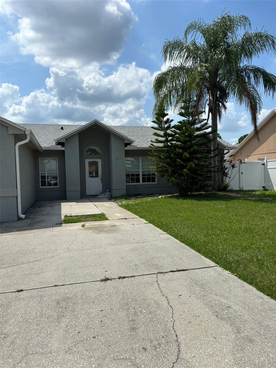 233 RED MAPLE DRIVE