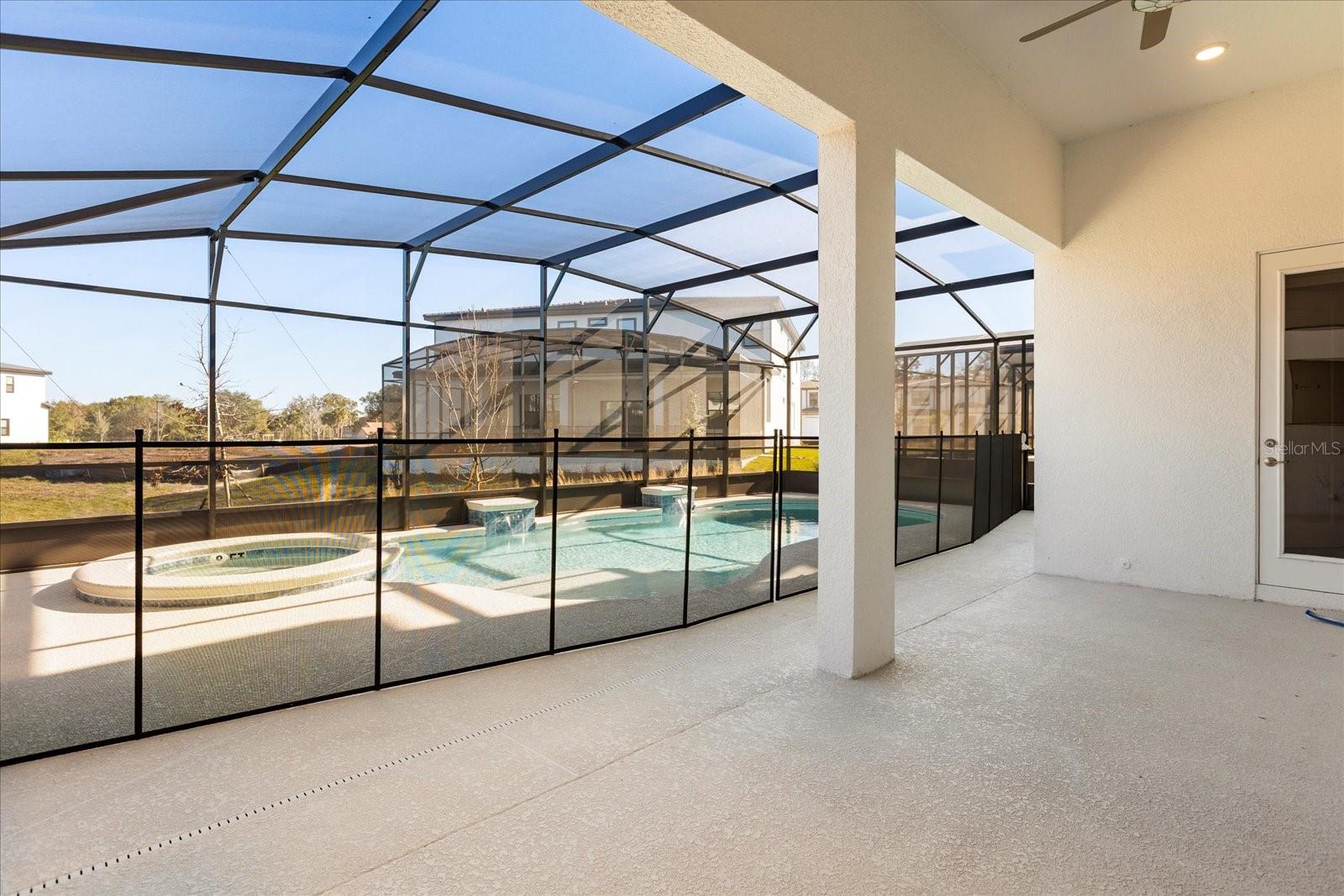 PARADISO GRANDE RESORT - Residential