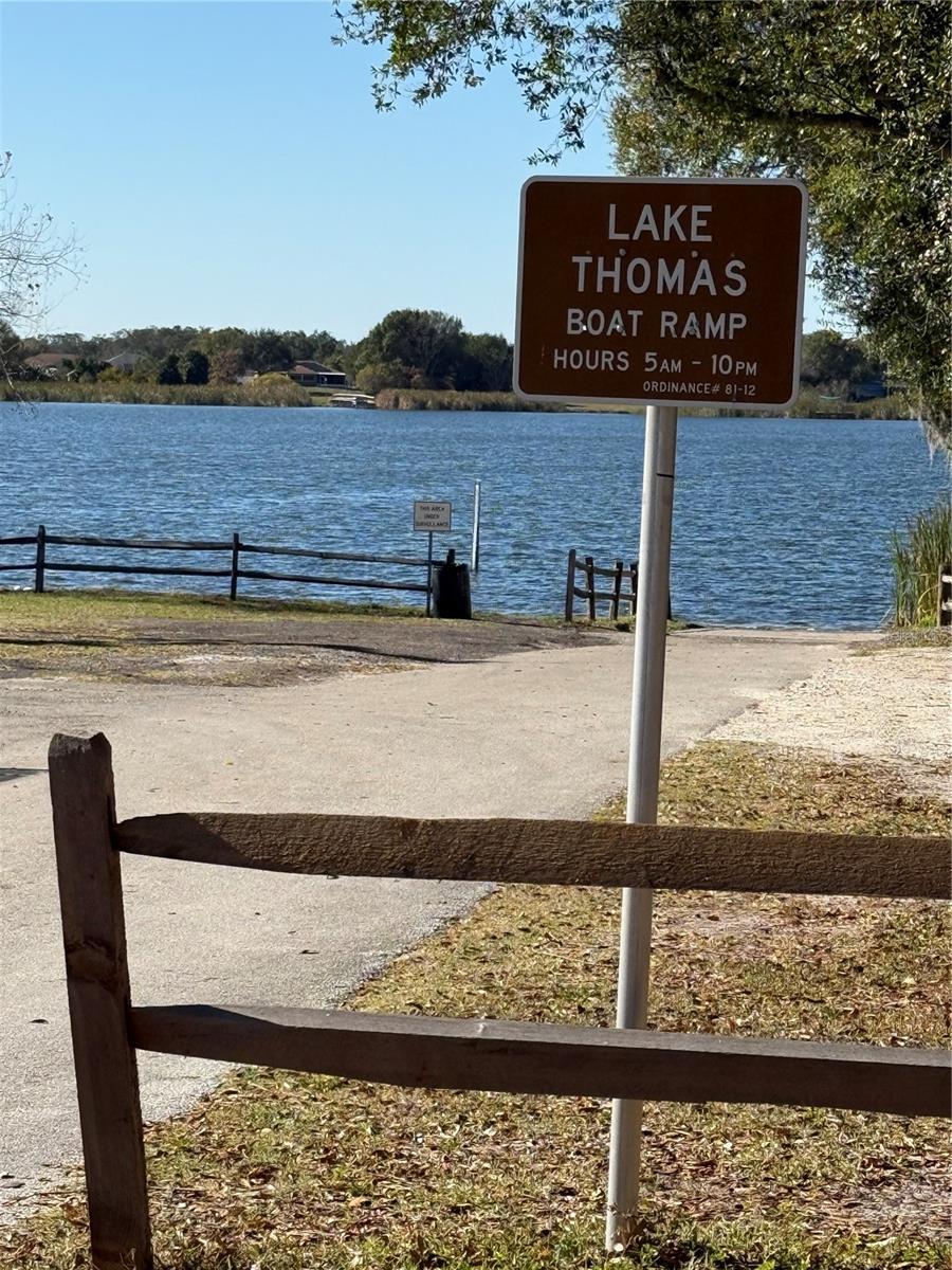 LAKE THOMAS ESTATES - Residential