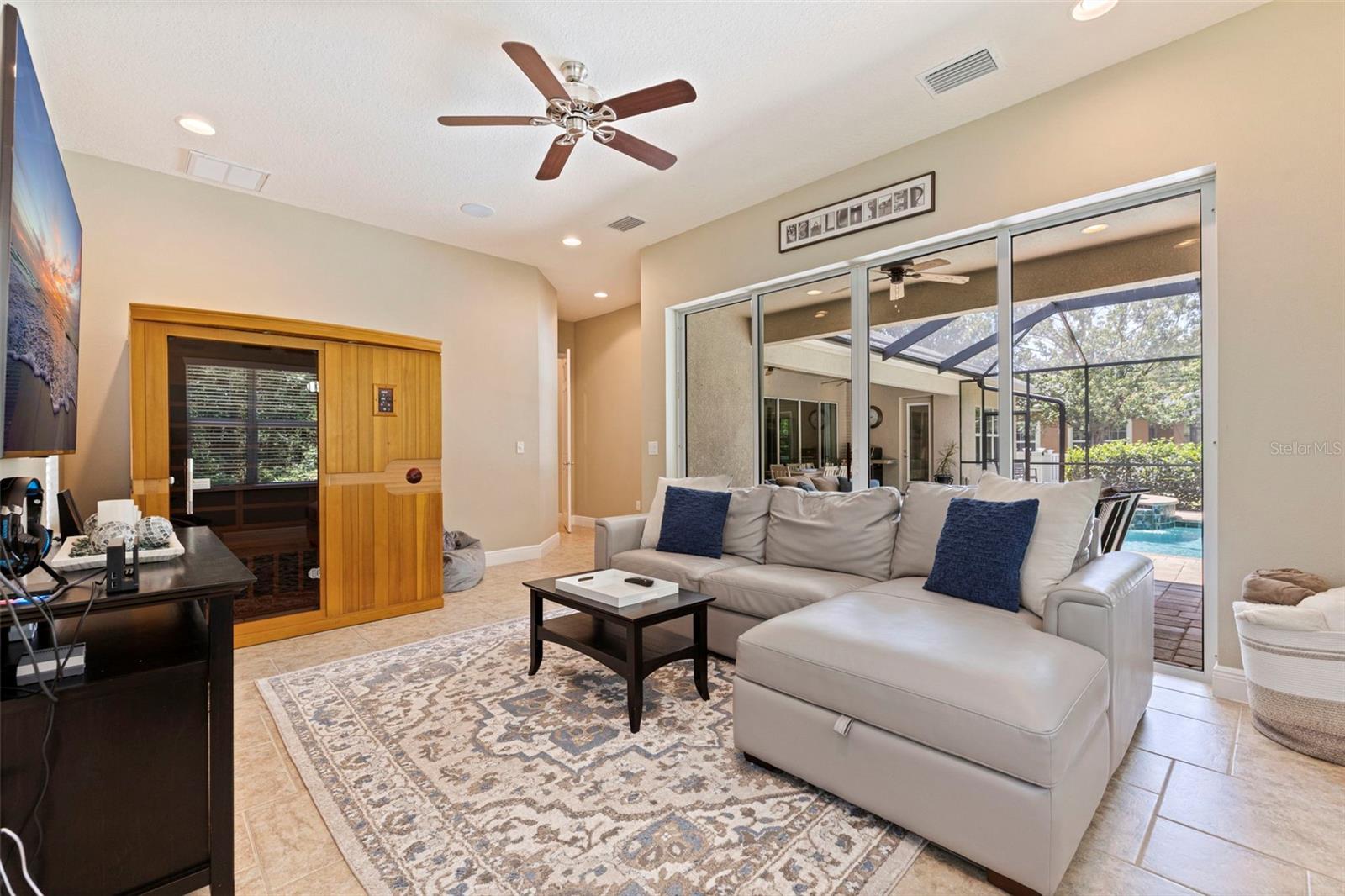 LIVE OAK PRESERVE 2C VILLAGES - Residential