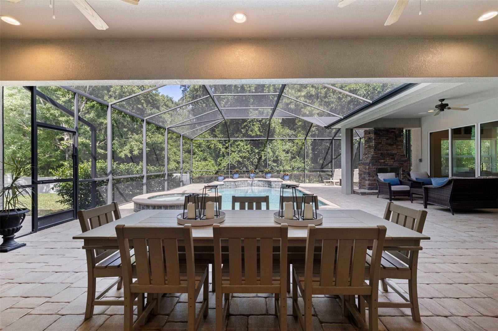 LIVE OAK PRESERVE 2C VILLAGES - Residential