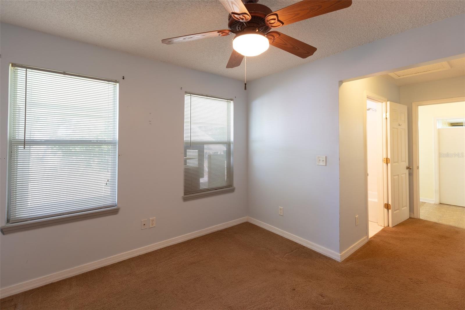 MEADOWBROOK - Residential