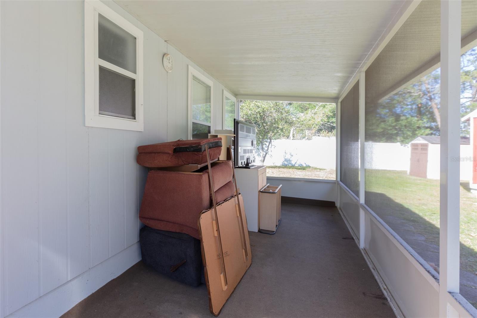 MEADOWBROOK - Residential