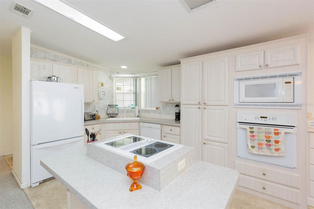 Photo of 10045 Hamp Drive, Dade City, FL 33525 (MLS # TB8410957)