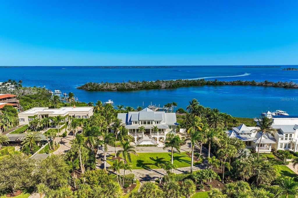 Photo of 4070 Loomis Avenue, Boca Grande, FL 33921 (MLS # D6149192)