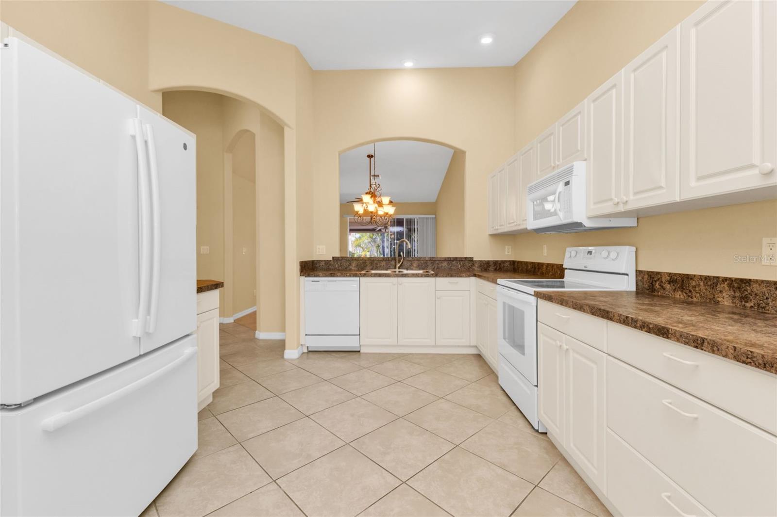 VILLAS BURNT STORE ISLES 01 - Residential Lease