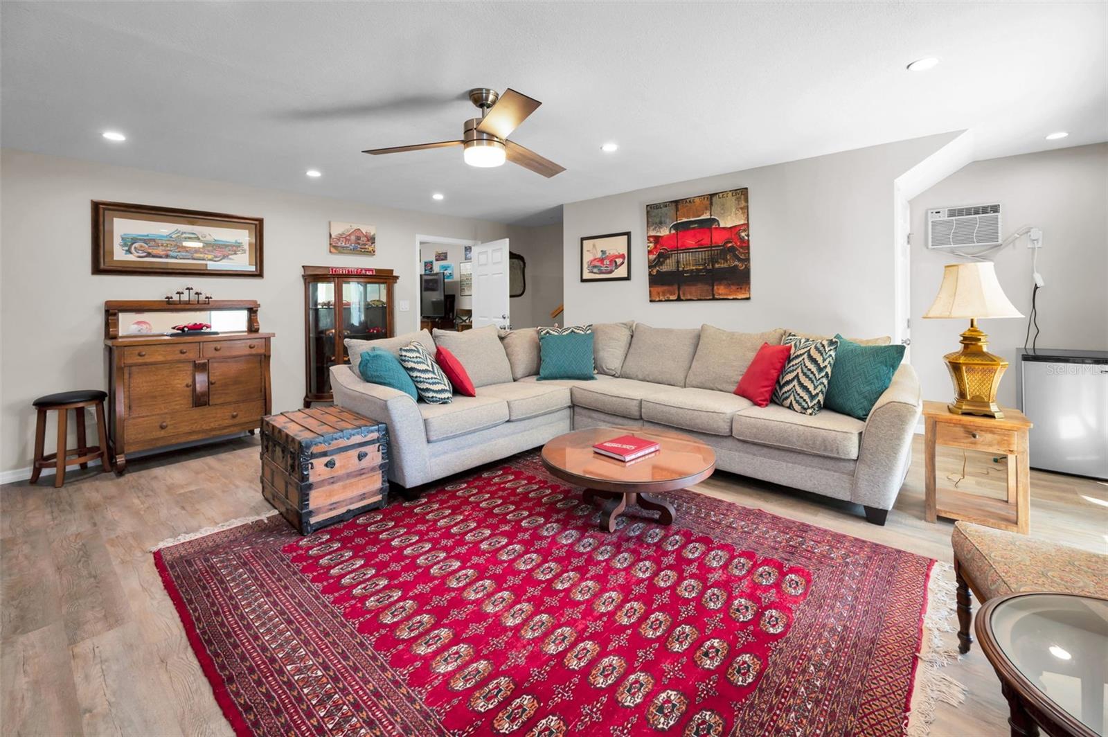 CURLEW LANDINGS - Residential