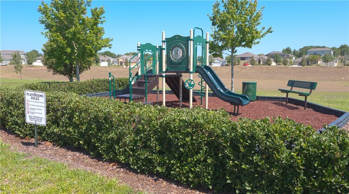 HAMMOCK POINTE - Residential