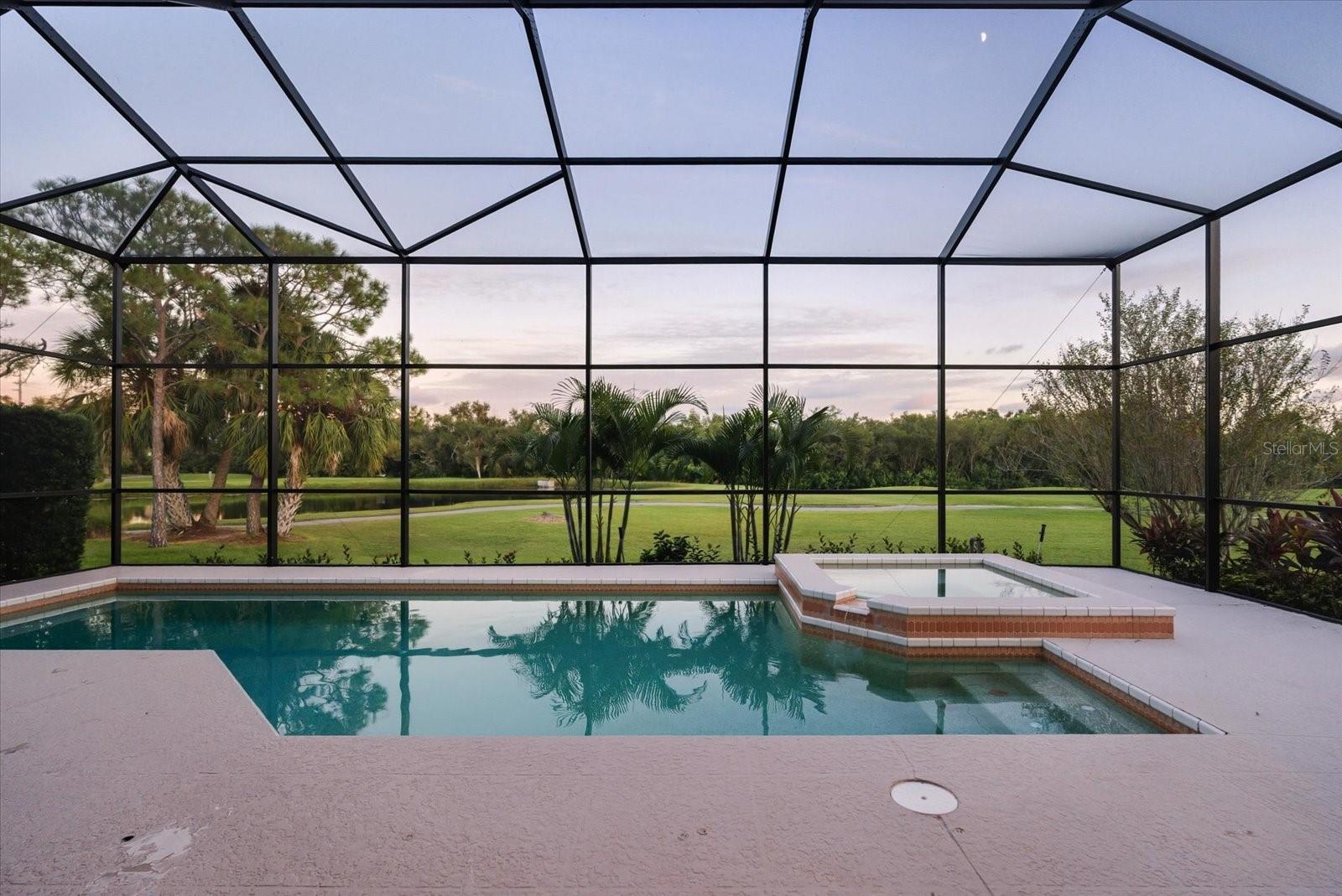 BAYOU CLUB ESTATES TR 5 PH 1 - Residential