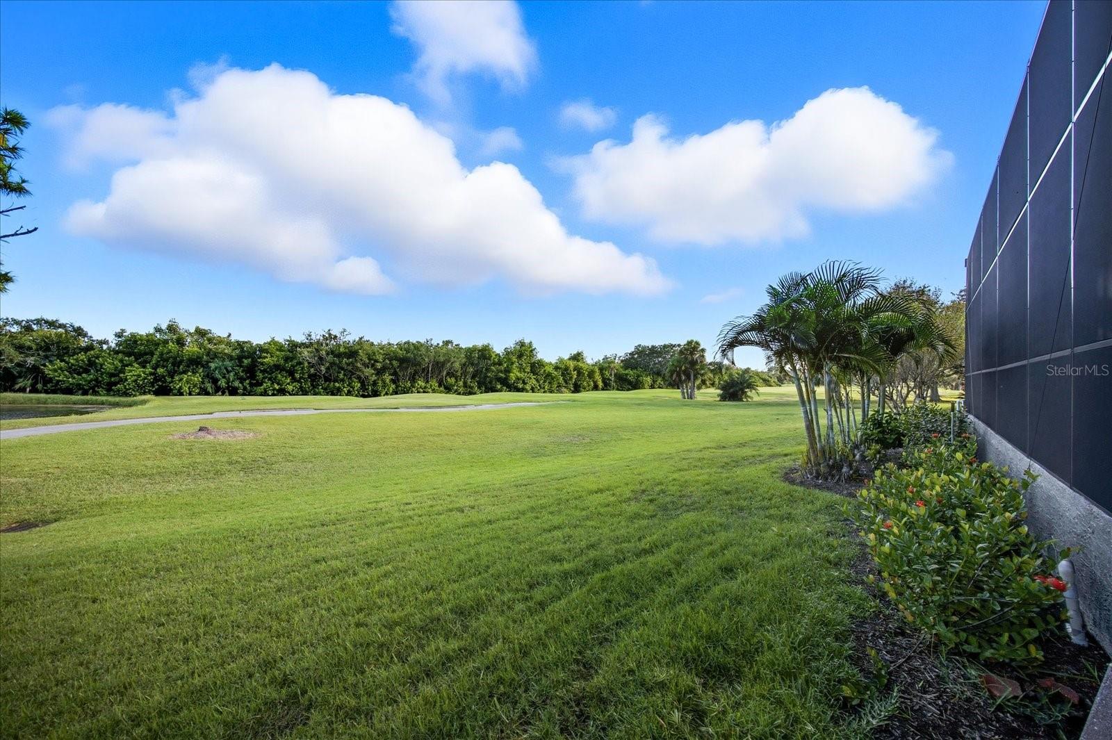 BAYOU CLUB ESTATES TR 5 PH 1 - Residential