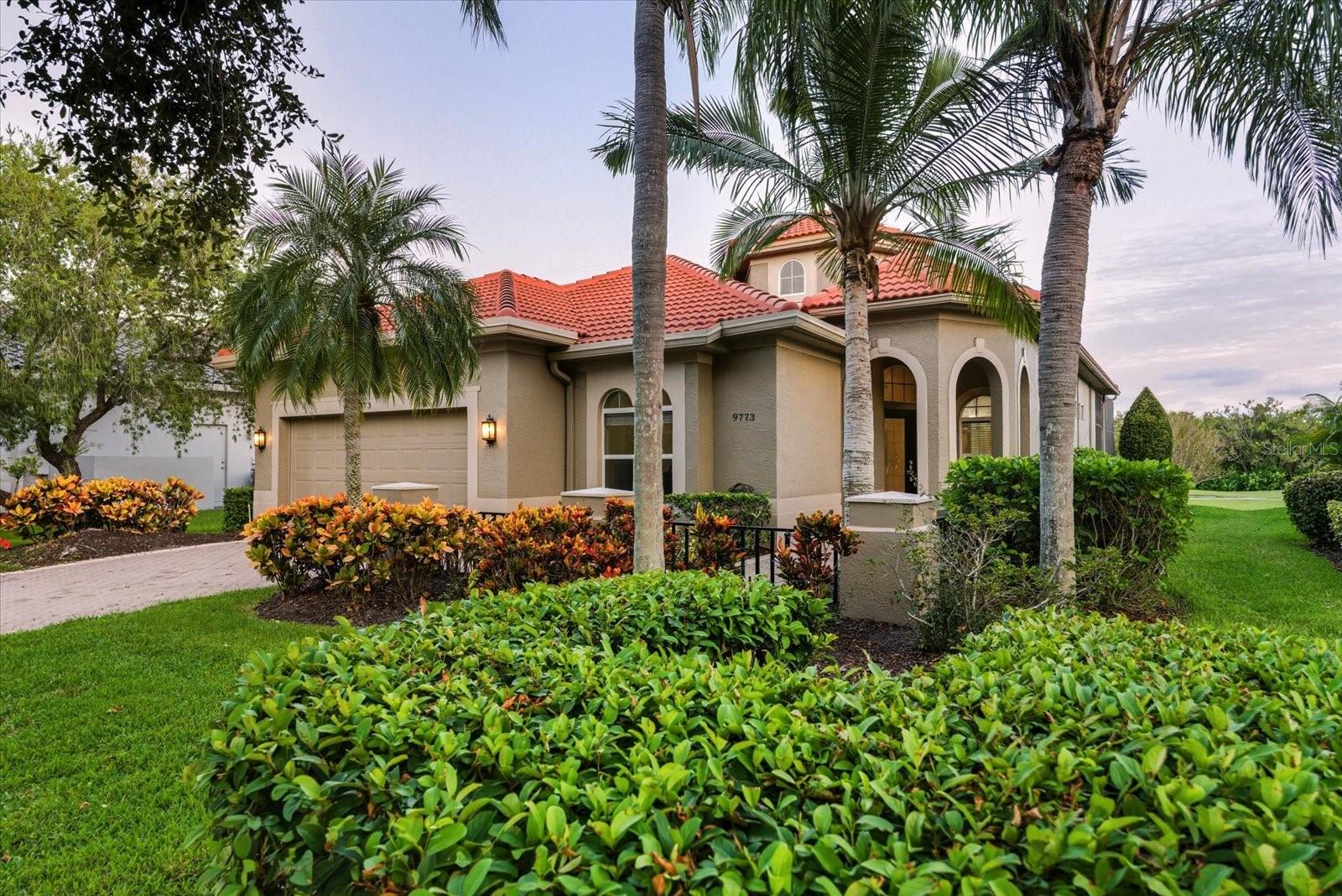 BAYOU CLUB ESTATES TR 5 PH 1 - Residential