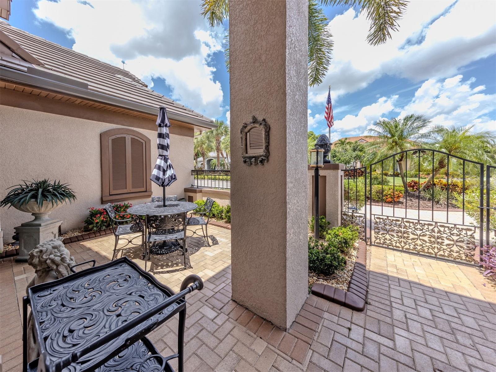 VENICE GOLF & CNTRY CLUB - Residential