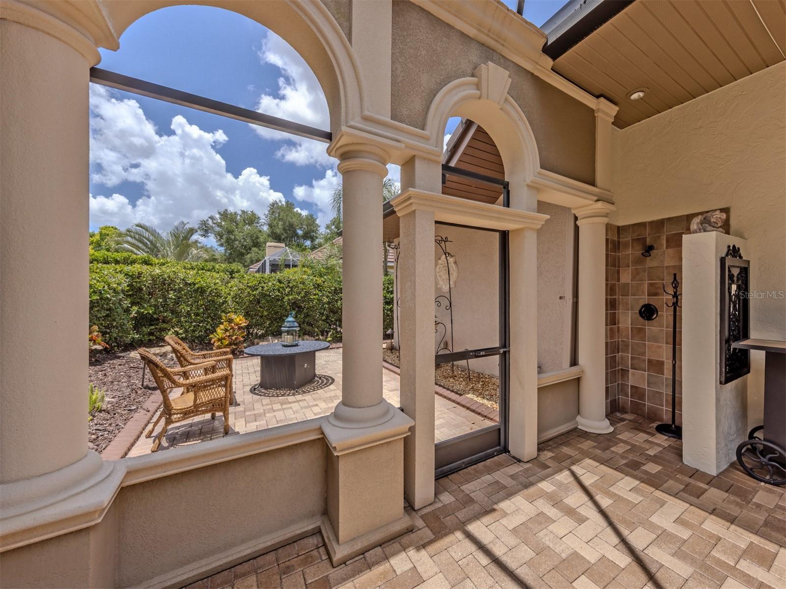 VENICE GOLF & CNTRY CLUB - Residential