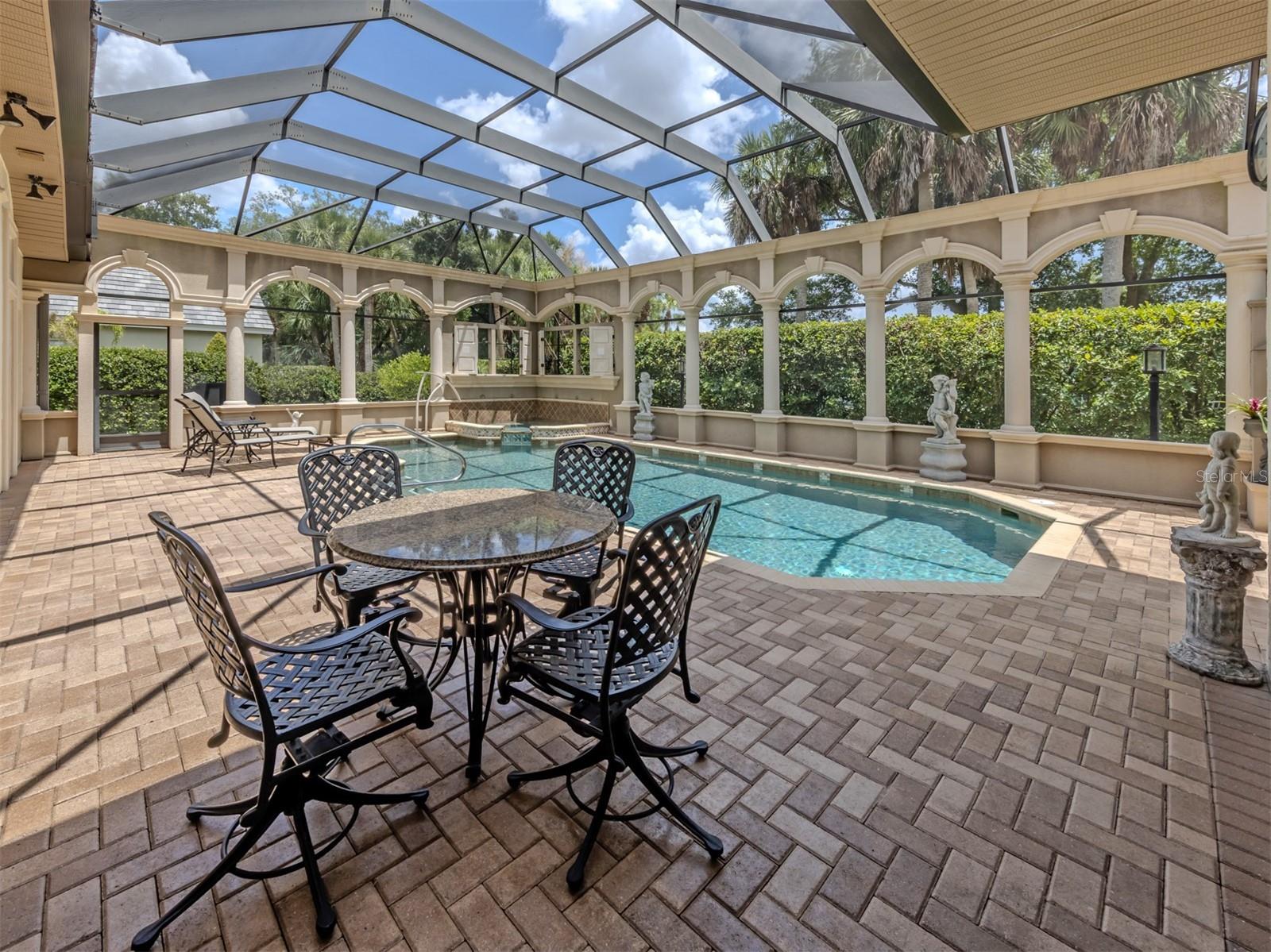 VENICE GOLF & CNTRY CLUB - Residential