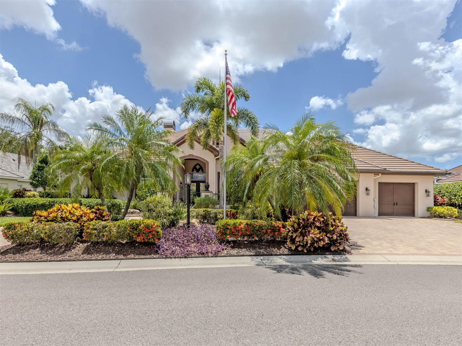 VENICE GOLF & CNTRY CLUB - Residential