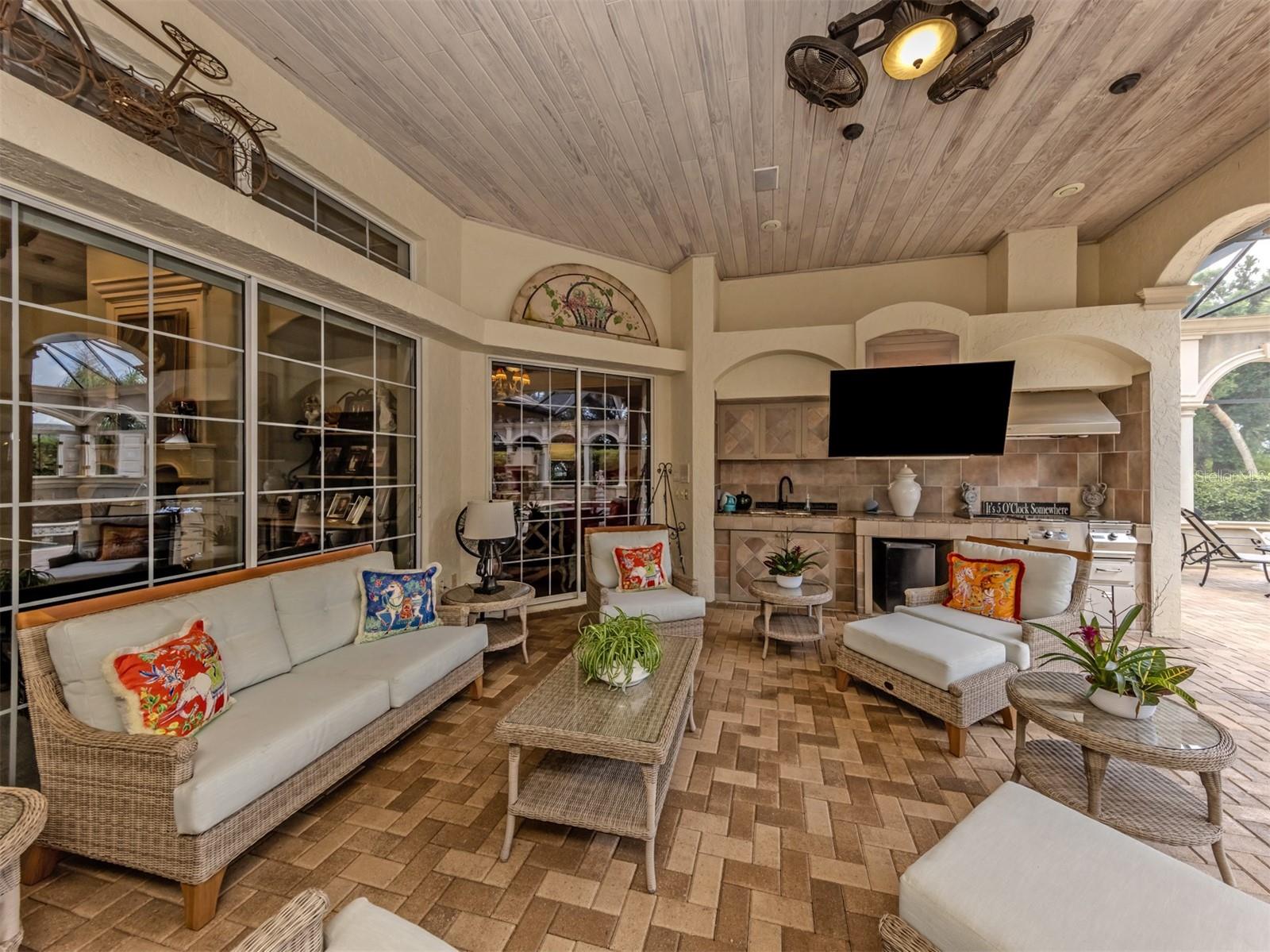 VENICE GOLF & CNTRY CLUB - Residential