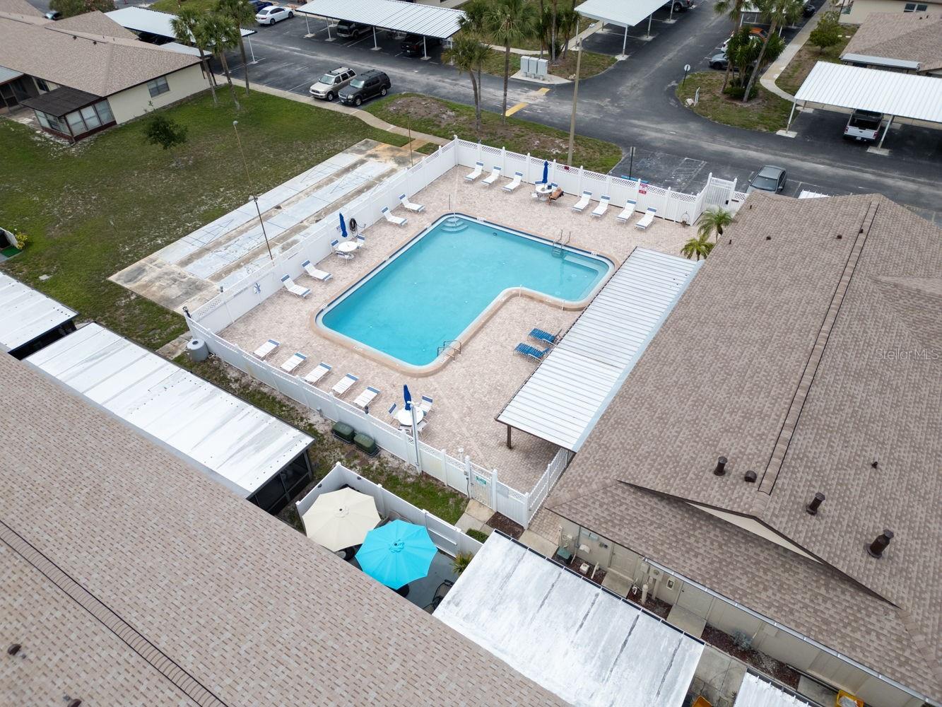 HILL CREST VILLAS - Residential