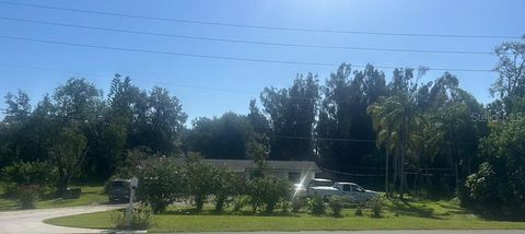 Photo of 4623 60th Street E, Bradenton, FL 34203 (MLS # TB8500872)