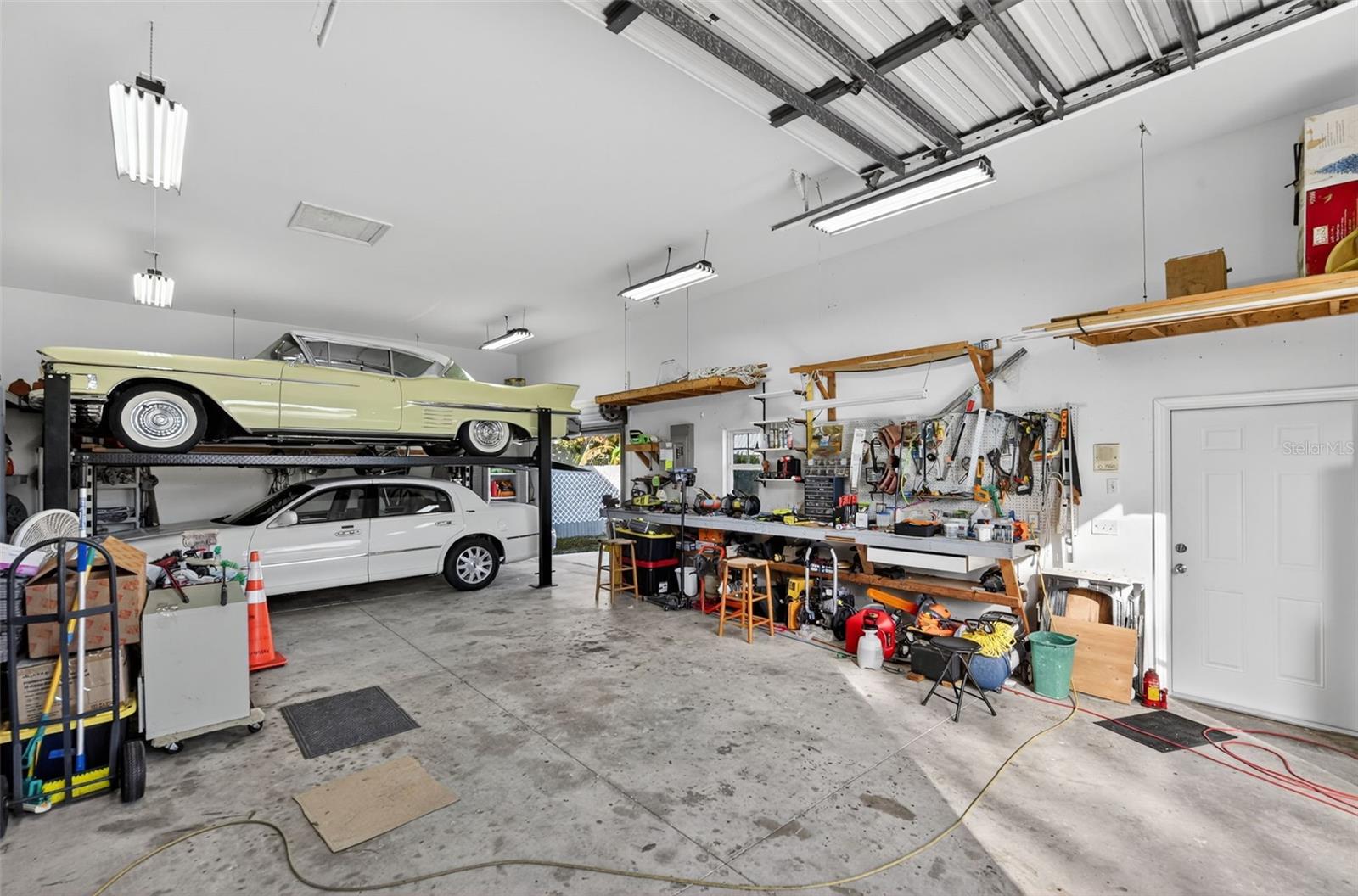 ENGLEWOOD GARDENS - Residential