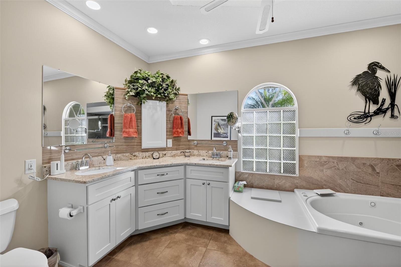 ENGLEWOOD GARDENS - Residential