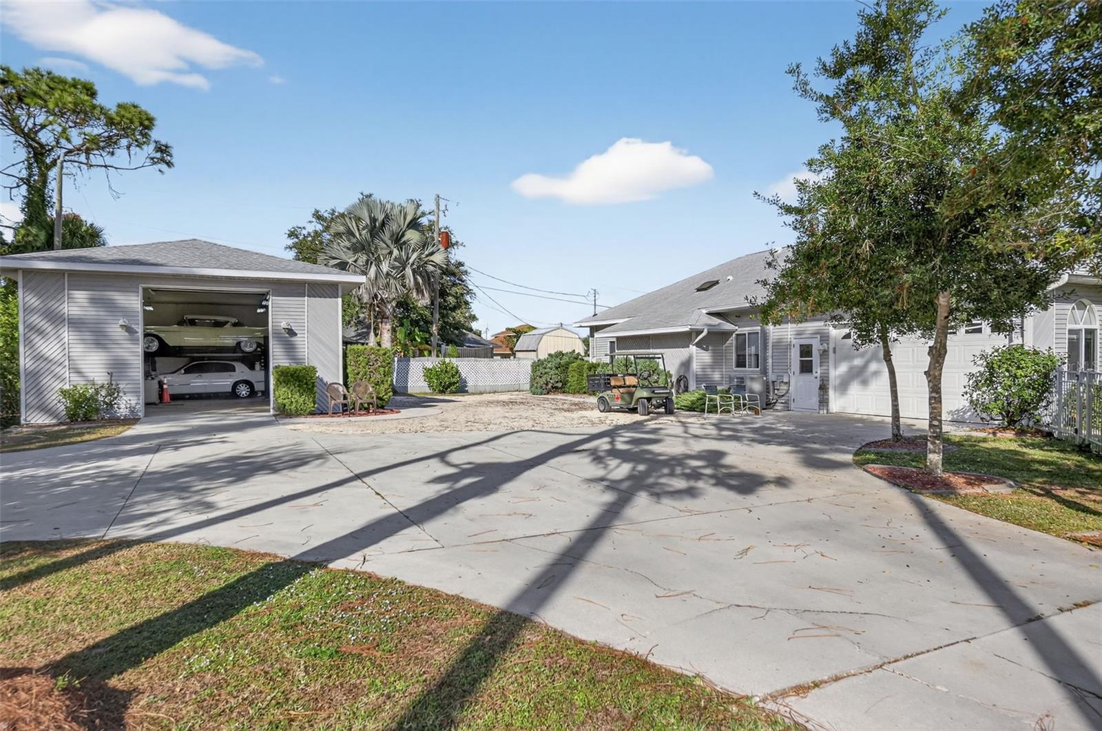 ENGLEWOOD GARDENS - Residential