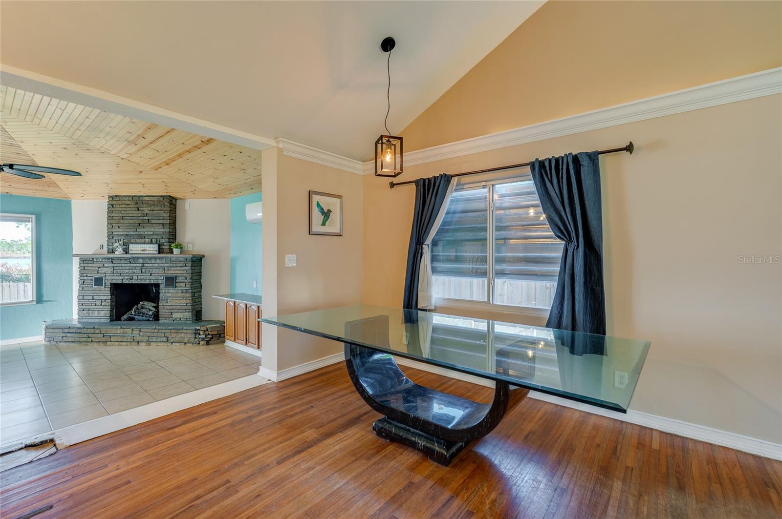 HARBOR OAKS - Residential