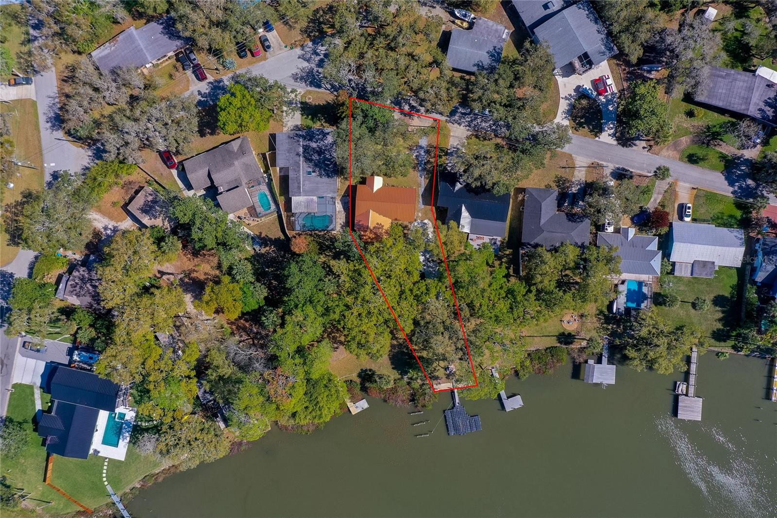 HARBOR OAKS - Residential