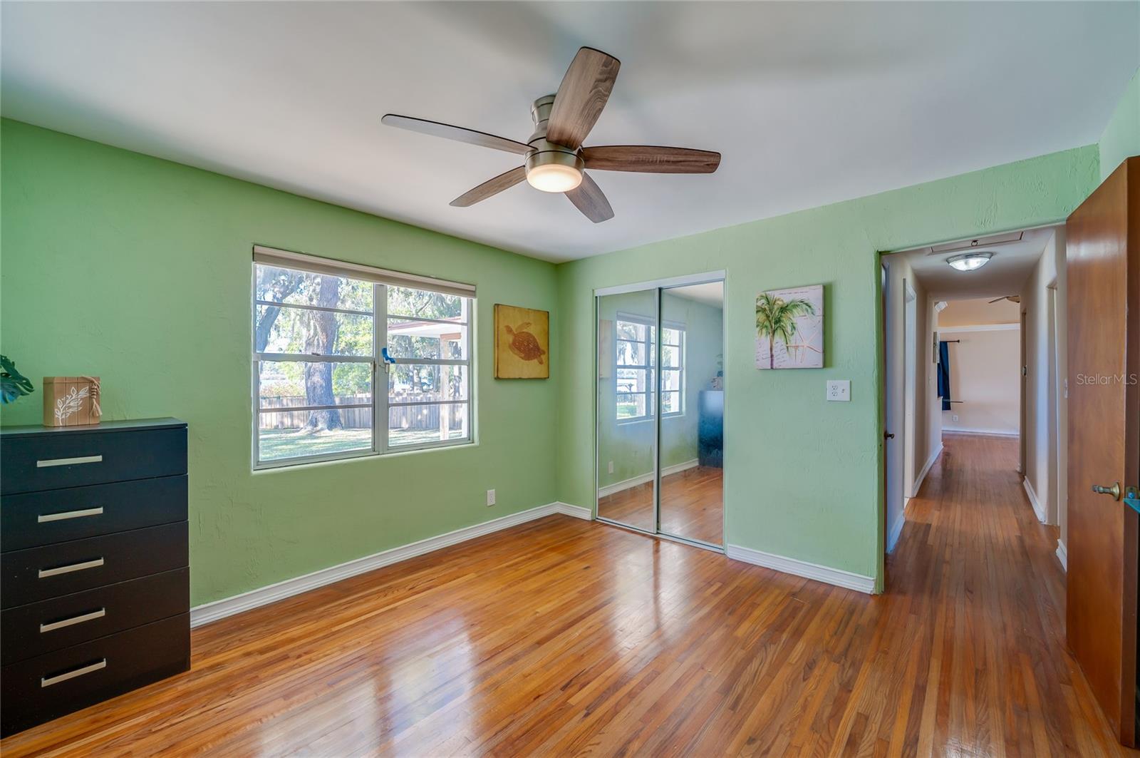 HARBOR OAKS - Residential