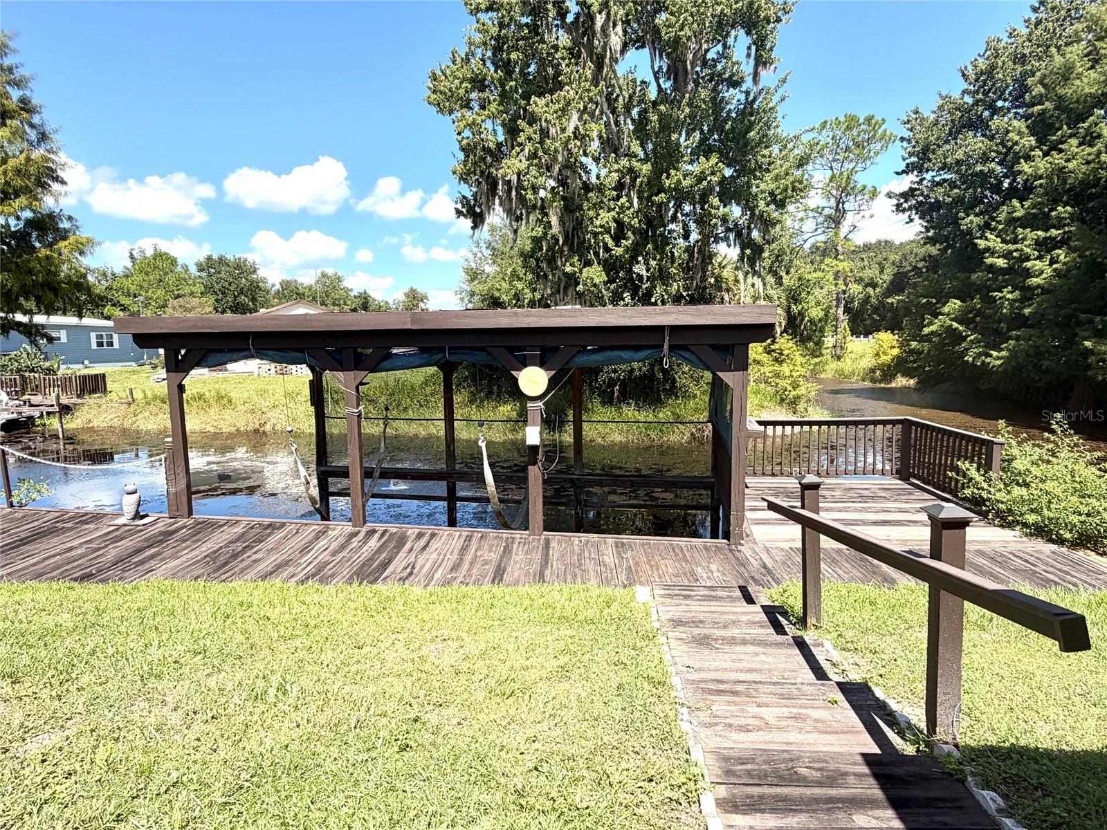 4215 WINDY WAY