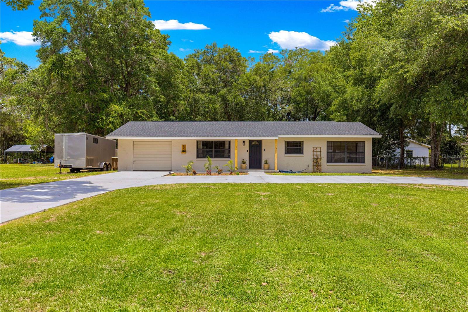 802 NE 39TH COURT