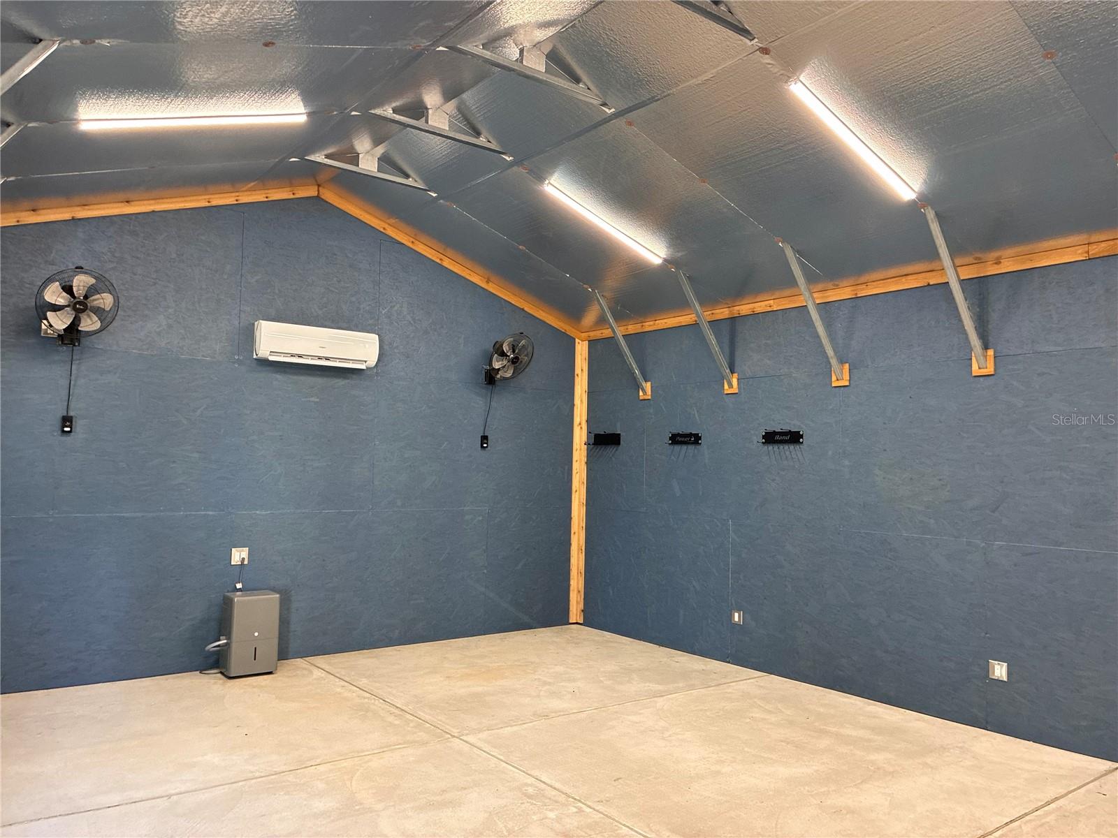 BOCA CIEGA ESTATES - Residential Lease