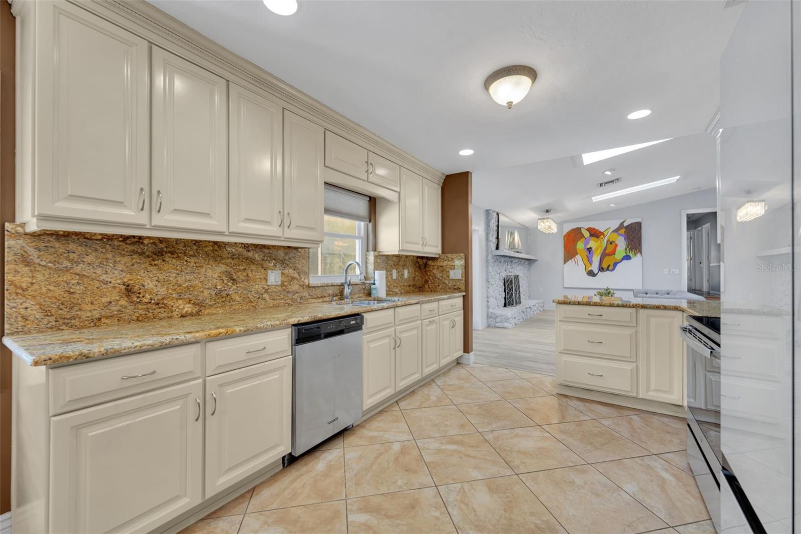 TILLSONS - Residential