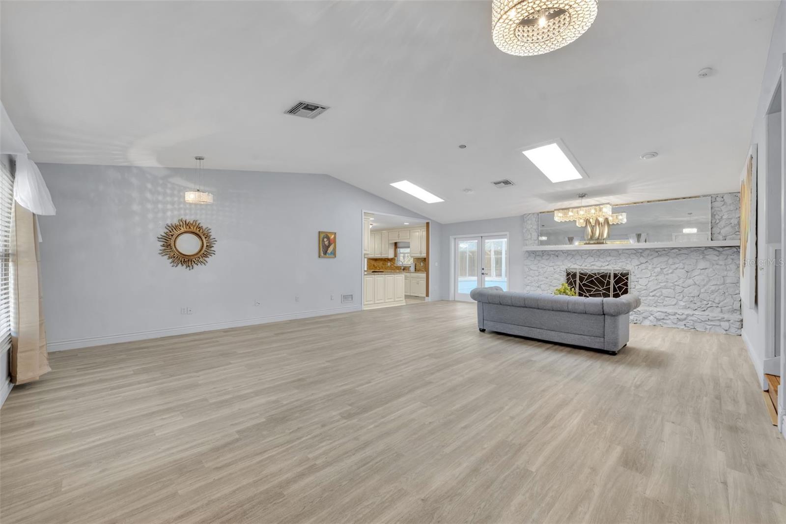 TILLSONS - Residential