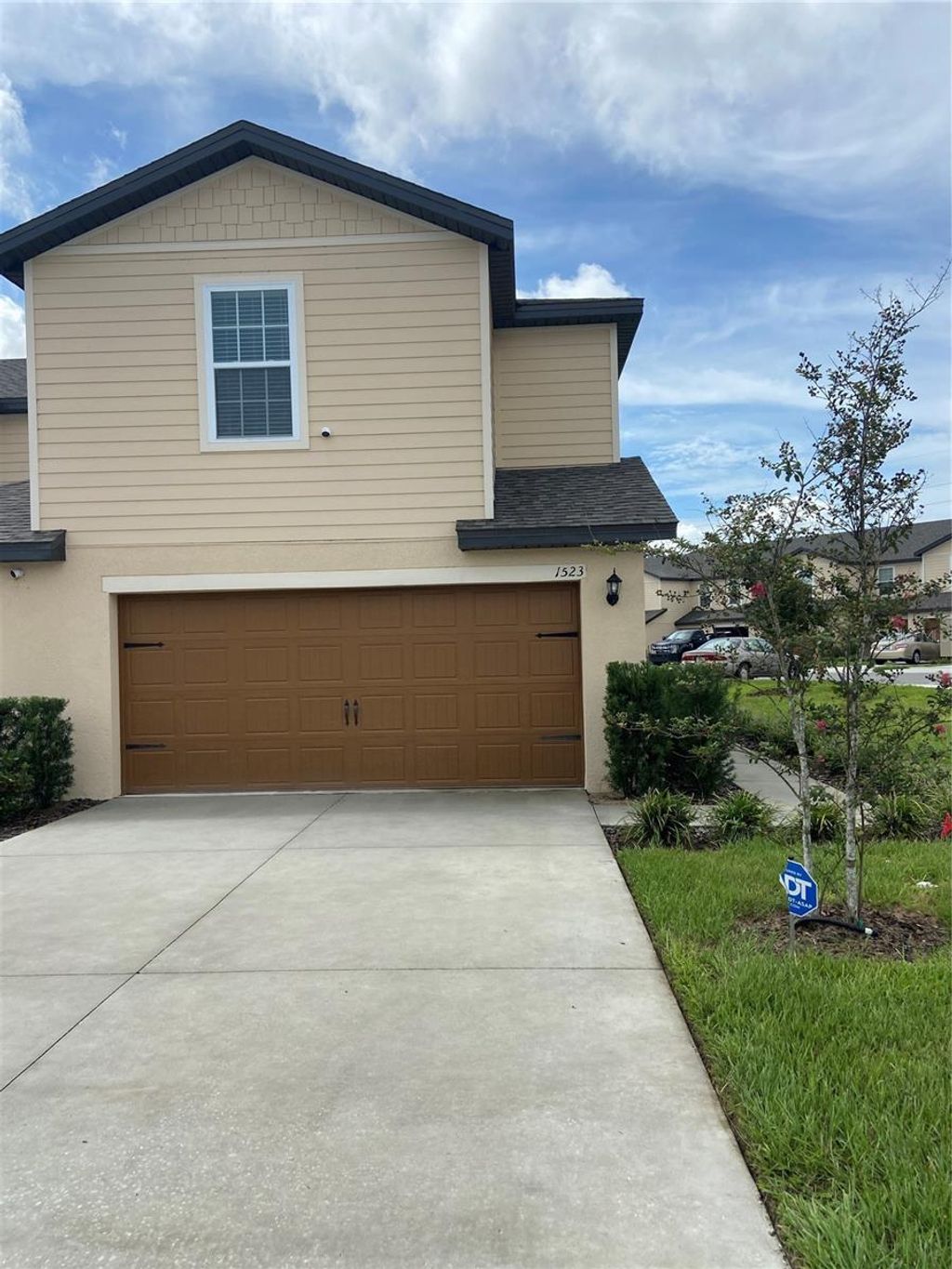 Photo of 1523 Wynford Circle, Tavares, FL 32778 (MLS # S5144869)