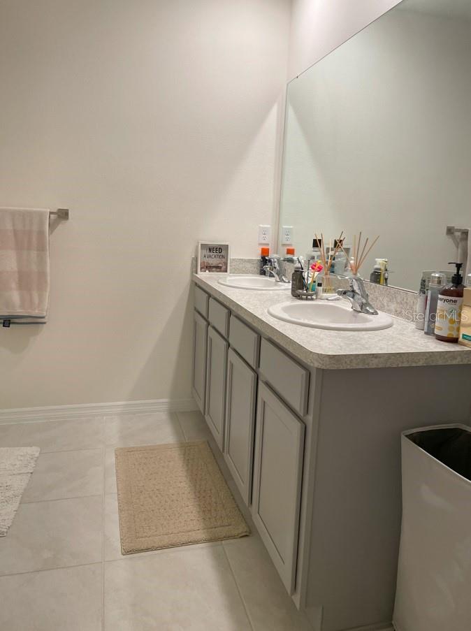 CYPRESS PARK ESTATES - Residential Lease