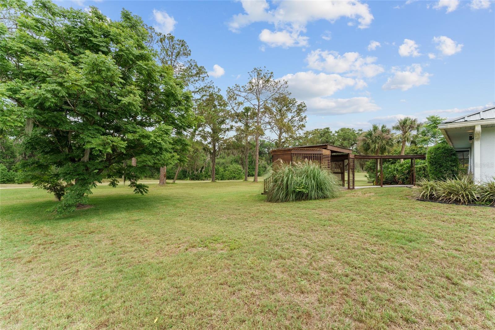 GOLDEN HILLS TURF & COUNTRY CLUB - Residential Lease