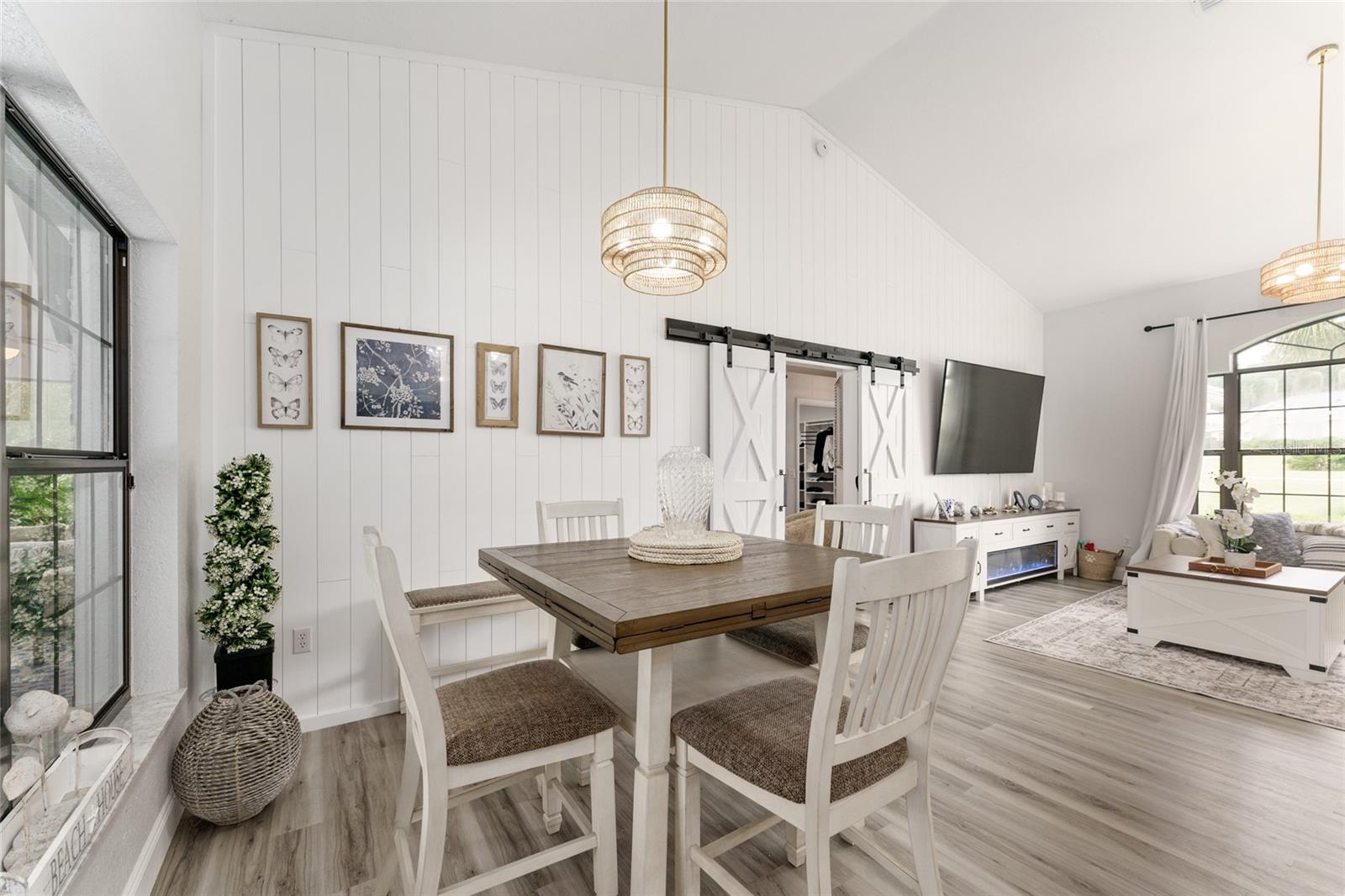 GOLDEN HILLS TURF & COUNTRY CLUB - Residential Lease