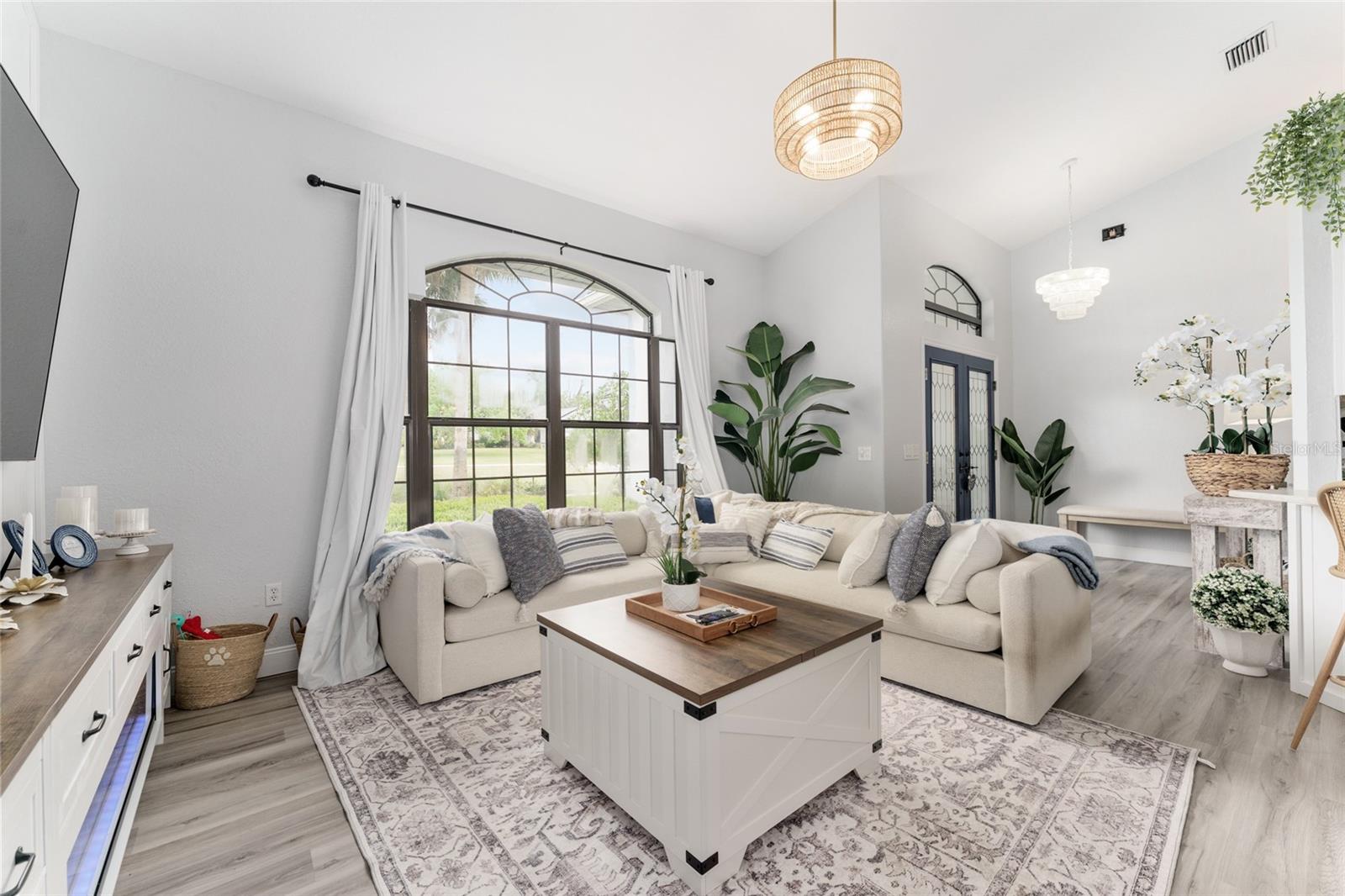 GOLDEN HILLS TURF & COUNTRY CLUB - Residential Lease