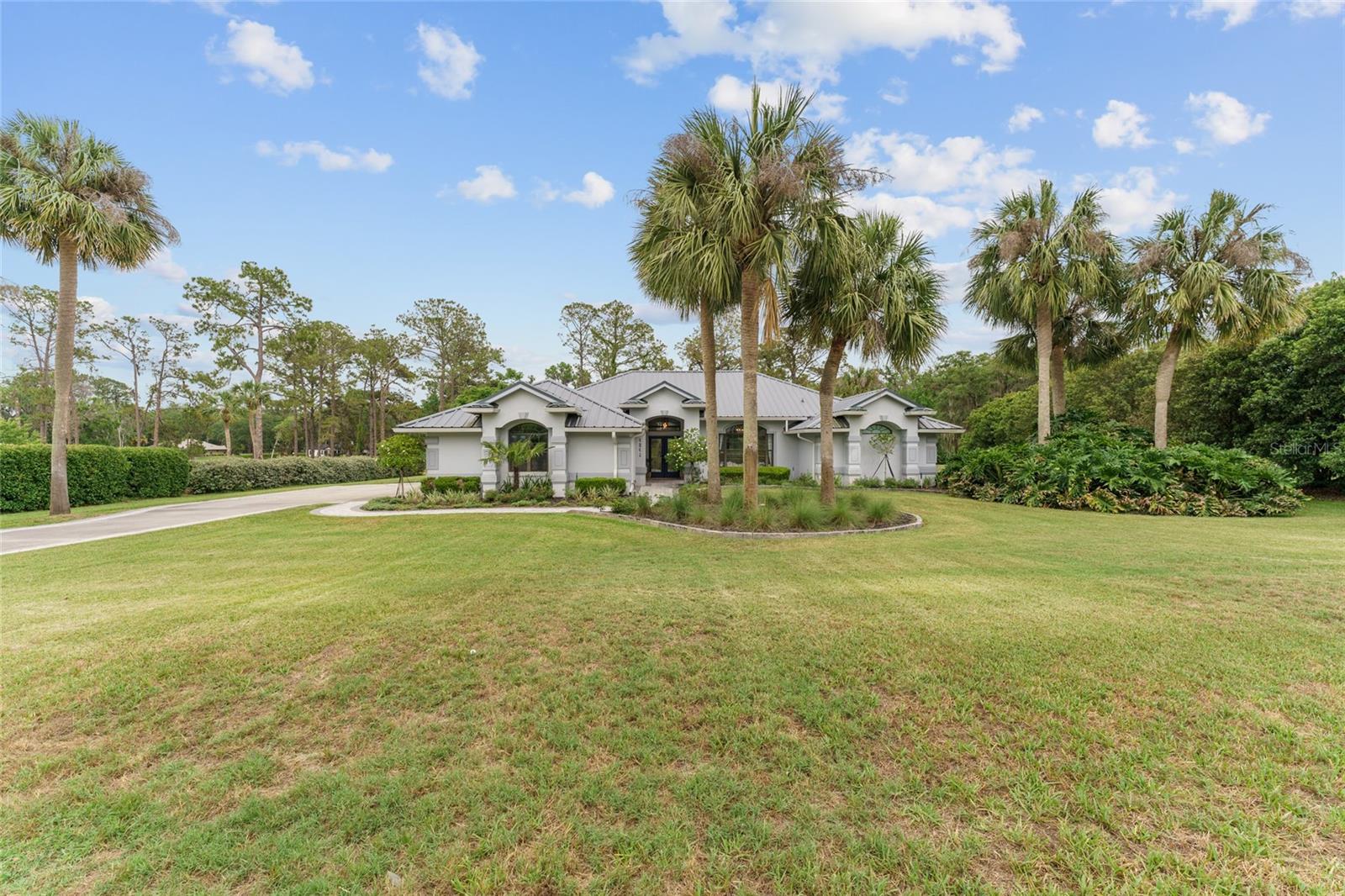 GOLDEN HILLS TURF & COUNTRY CLUB - Residential Lease