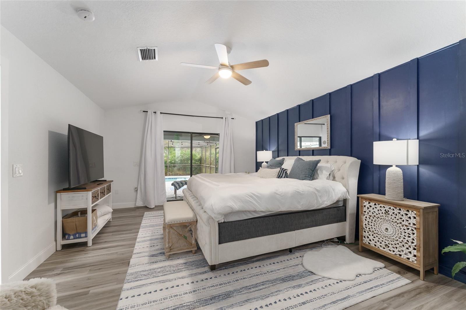 GOLDEN HILLS TURF & COUNTRY CLUB - Residential Lease