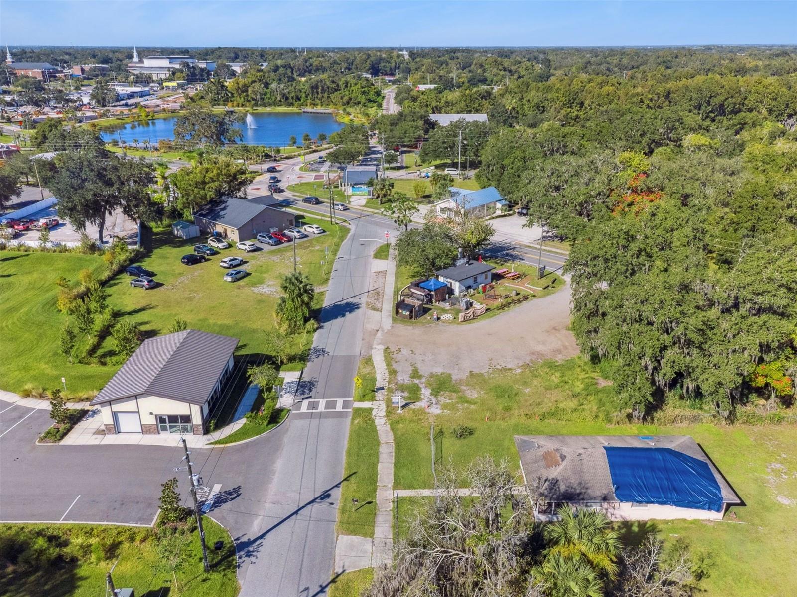 MIDWAY NEAR OVIEDO - Land